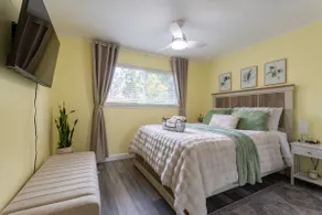 Clean & Cozy Sacramento Family Retreat - Image 5