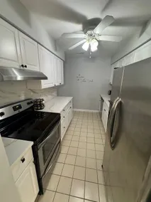 Cozy Modern house in Mt. Laurel 1st - Image 5