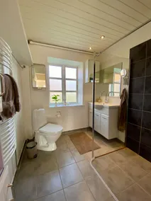 Bright Apartment close to Nature & City - Image 3