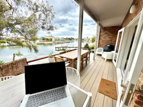 Mooloolaba Coastal Canal Villa - Image 3