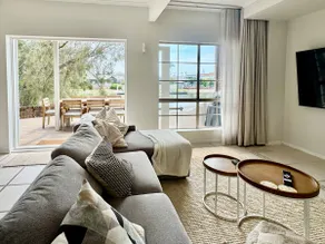 Mooloolaba Coastal Canal Villa - Image 4