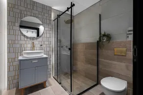 The Manor Resort - Suite with a shared heated pool - Image 3