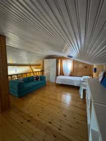 Liana's Summer Breeze House-2min to the beach - Image 2
