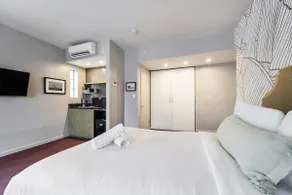 At Mine -Ocean Beach Suite | Kitchenette - Image 5