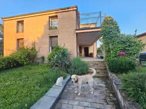”Vincenzo” house with garden - Image 2