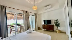 Salina - Room with Sea View and Balcony - Image 3
