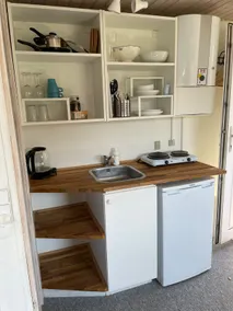 Studio apartment in a quiet area - Image 3