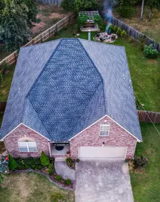 Home in Lavergne - Image 3