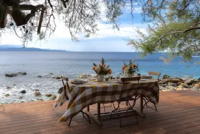 At Casa di U Scogliu. House with your feet in the water. - Image 5