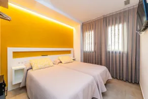 Colors Apartments & Jacuzzi By DLV-Adults Only-102 - Image 2