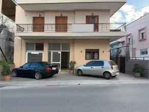 House in Chalkida - Image 5