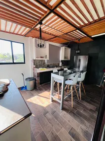 Modern apartment - Image 5