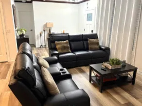 Charming 3-Bedroom Retreat near Austin - Image 2