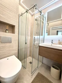 Smart Residences - Eiffel Tower View Suite - Image 3