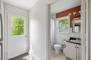 Farmhouse Duplex - Image 5