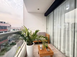 Modern Comfort - Perfect Blend of Luxury and Peace - Image 5