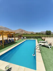 House With 2 Bedrooms, Private Pool and BBQ Grill - Image 2