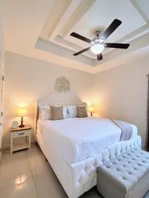 Comfortable 2BR/2BA | Shop, Relax & Feel at Home. - Image 4
