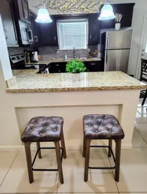 Comfortable 2BR/2BA | Shop, Relax & Feel at Home. - Image 5