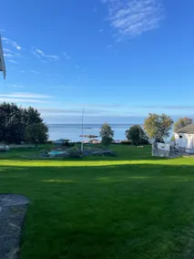 Cozy house by the ocean. - Image 3