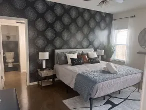 Cozy 3BR Near Waco | 10 Min to Baylor & Silos - Image 3