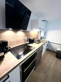 Cozy Studio – Relaxation & Comfort near the Park - Image 5