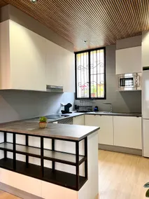Charming boutique apartment 5 minutes from the subway - Image 3