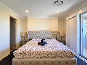 Blue Haven Retreat - Jordan Springs - Image 2