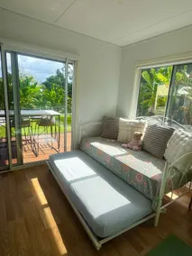 Cosy Scenic Guesthouse in Daisy Hill - Image 4