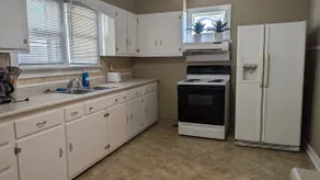 Central City Escape - 2 Bath / Free Parking - Image 5