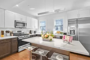 6BR4Bth Parking BOS MIT Harvard TD Garden - Image 2