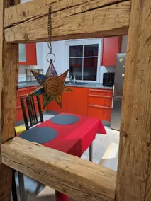Lake vacation home - Image 3