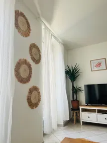 Cozy apartment 10 minutes from Paris! - Image 3