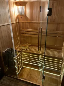 Heaven ~ Private Spa & Sauna ~ Terrace & Air Conditioning - Image 4