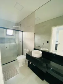 High-end apartment - Image 5