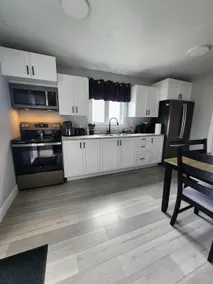 BHS Apt #1, A/C Downtown 7 mins to/fr the Ferry - Image 4