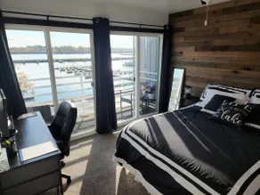 Port Clinton Paradise- Waterfront 2 bedroom, Pool, Hot tub, Sauna, Fire pit - Image 2