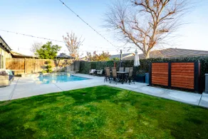 5 Bdrm Beautiful SW Bakersfield - HWY 99/Hard Rock - Image 2