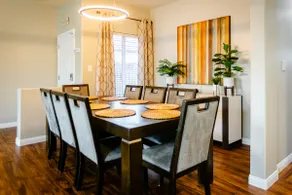 5 Bdrm Beautiful SW Bakersfield - HWY 99/Hard Rock - Image 3