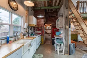 Hickory Hideaway - Image 4