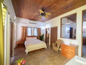 Coral Room at Papaya Beach JA - Image 5