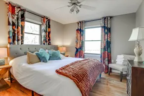 Hillside Hideaway of White Oak - Image 4