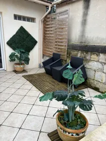 House with a hot tub - Image 3