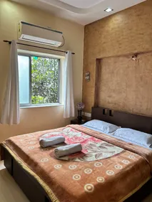 Glen Three Bedroom Apartment (full flat) - Image 2