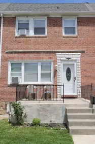 Spacious 4BR Suburban Home Near Baltimore - Image 5
