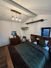 The Lodge at Barrow Bridge - Image 3