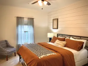 3/2 | Sleeps6 | Near Main St & Wine Route 290 - Image 5