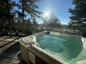 Ocean views-forest home, hot tub - Image 2