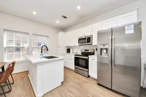 Space City Home | Pool | 10 mins to Downtown/NRG - Image 4