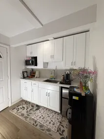 New 2BR/2BA FREE Garage Parking + W/D Near UCSF - Image 5